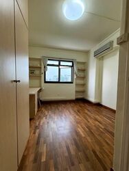 Blk 136 Rivervale Plains (Sengkang), HDB Executive #572172931